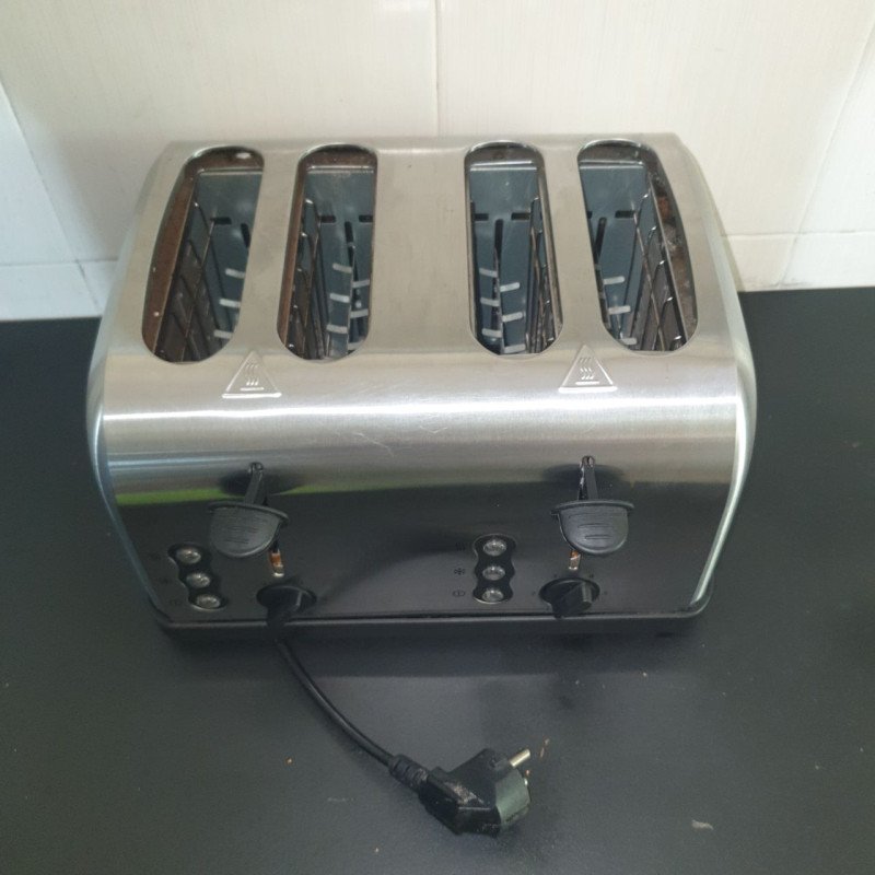 FAST SALE Stainless Steel Commercial Toaster (4 Slice)