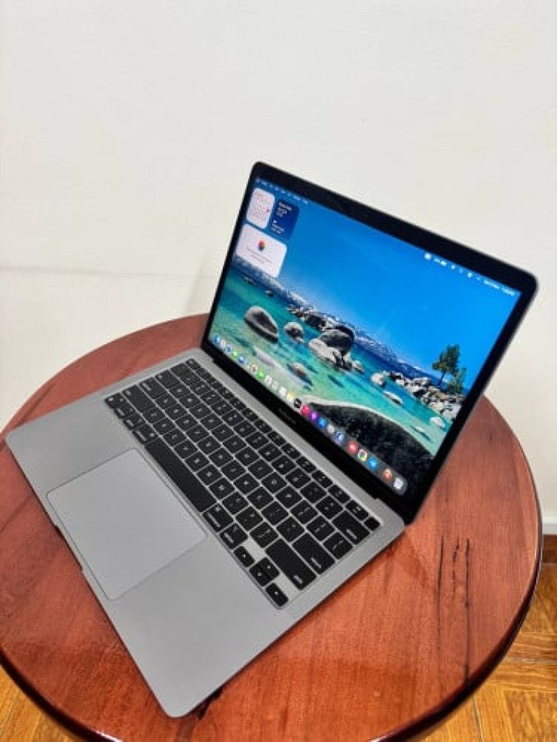 MacBook Air 2020 M1 13 Inch Core I5 | 8GB | 256GB